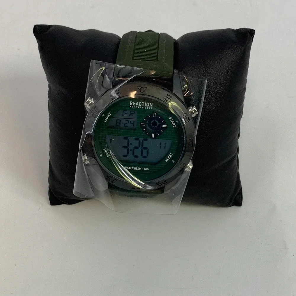 Kenneth Cole Reaction Men's Dress Sport Round‎ Blue Silicon Strap Watch 44mm